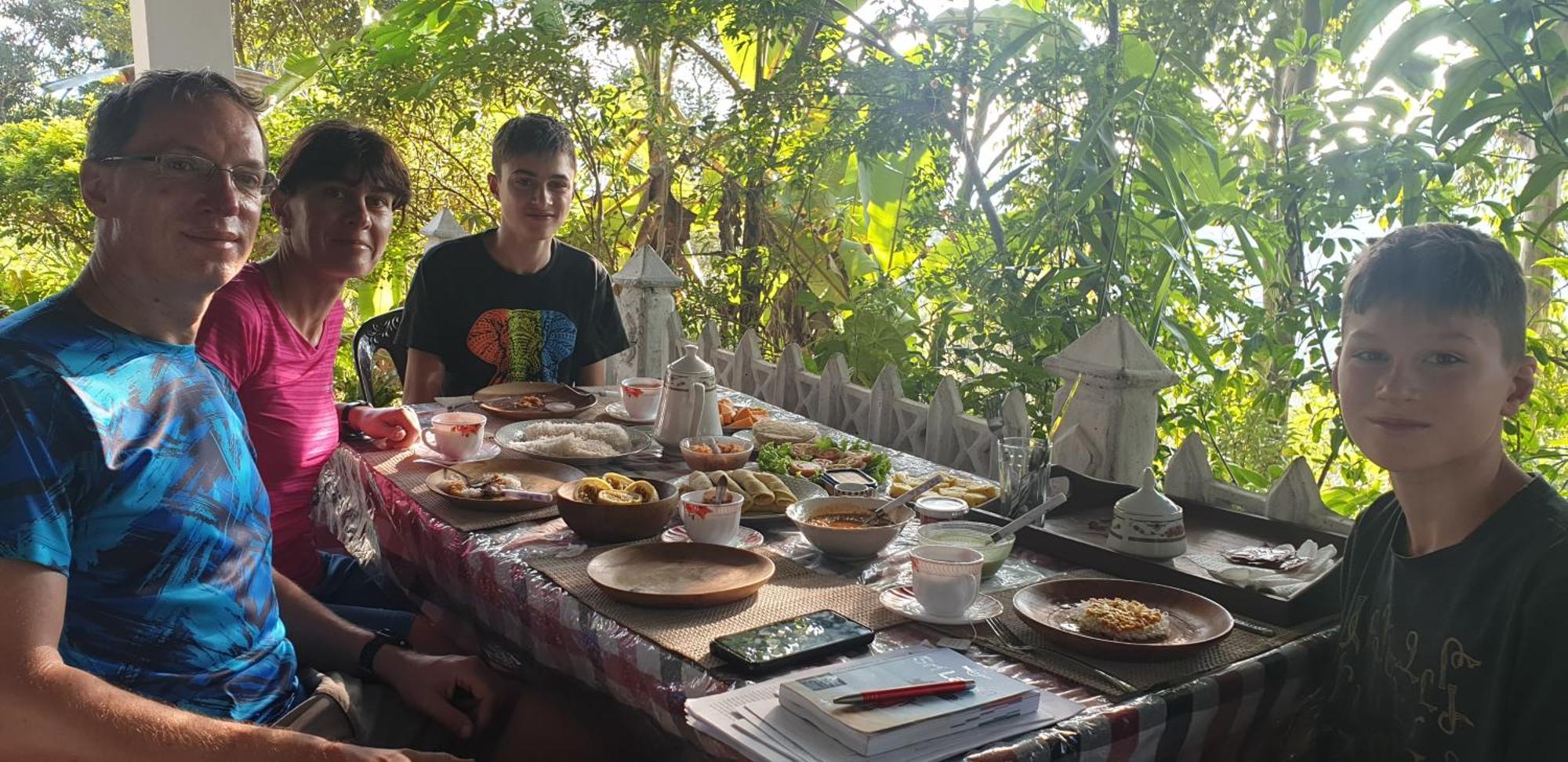 Himansa Homestay Елла Екстер'єр фото