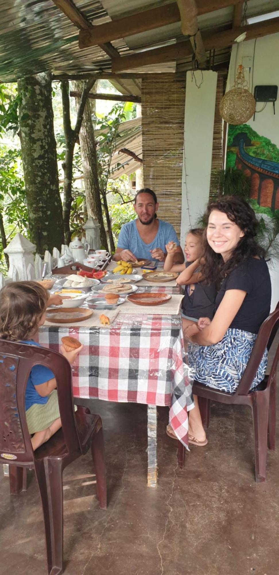 Himansa Homestay Елла Екстер'єр фото